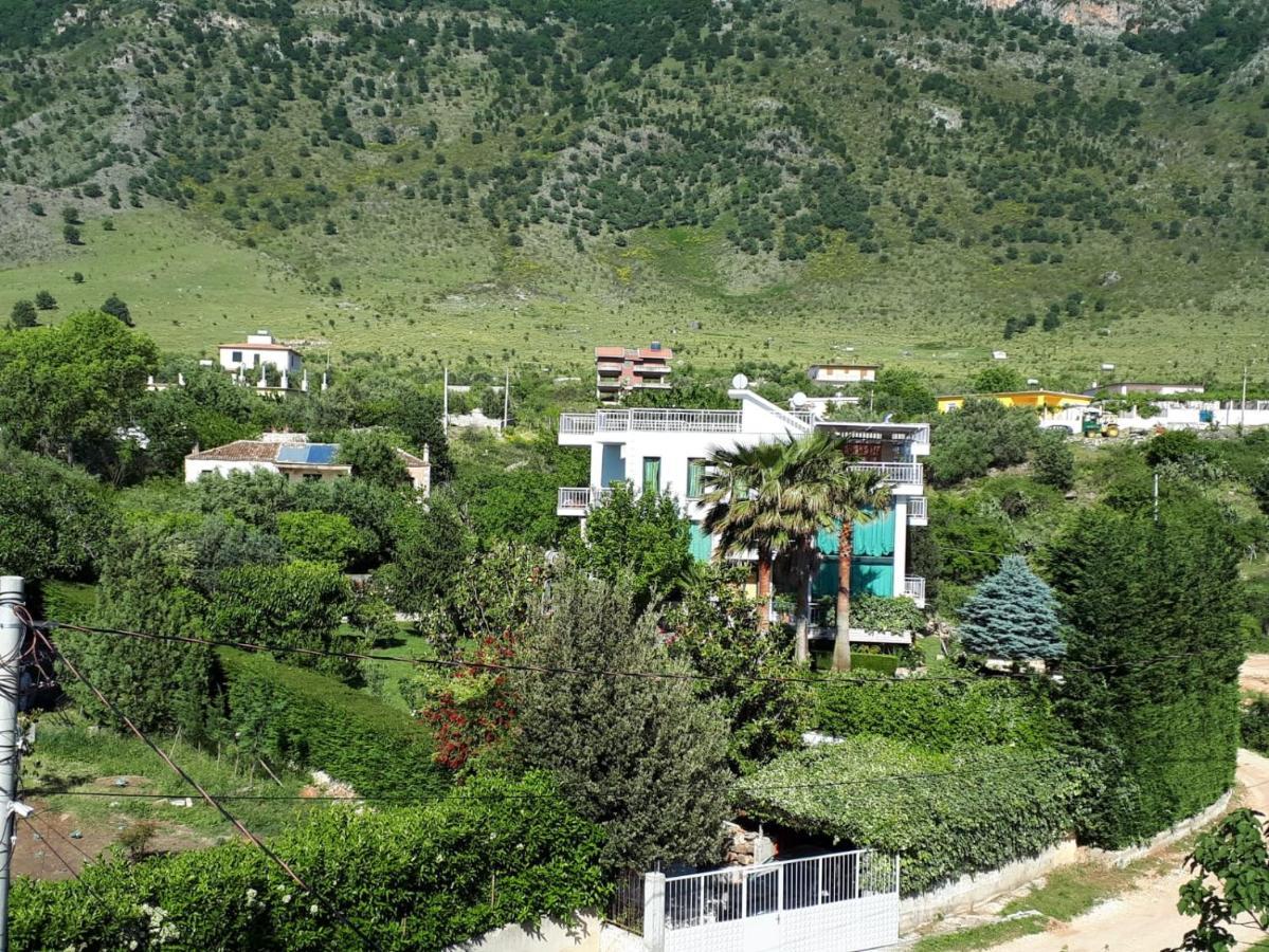 Family Beach Swimming Pool Villa Luanit Trajas Екстериор снимка